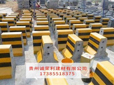 隔离墩工程案例展示